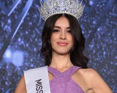Nursena Say crowned Miss Turkey World 2022