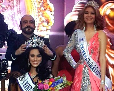 Gabriela Salazar crowned Miss Honduras Mundo 2015