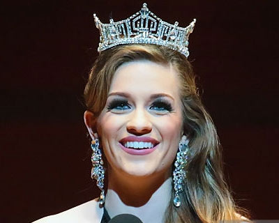 betty cantrell miss america 2016 performed at christmas philly pops christmas