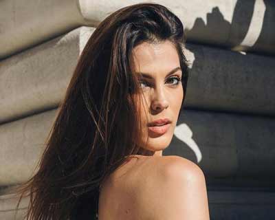 Miss Universe 2016 Iris Mittenaere wishes to star in a Bollywood movie