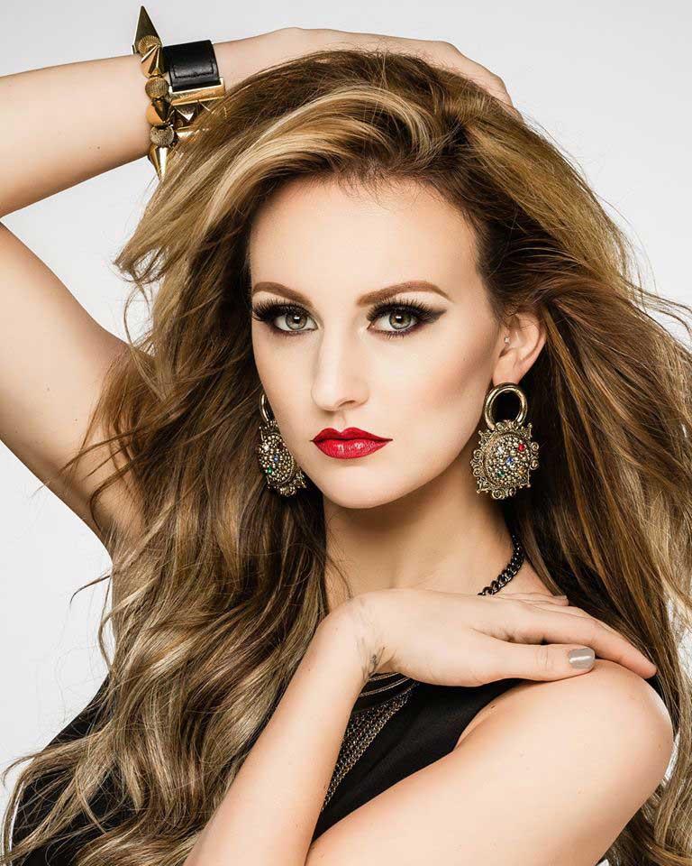 Lauren Peterson from United States of America Contestant for Miss