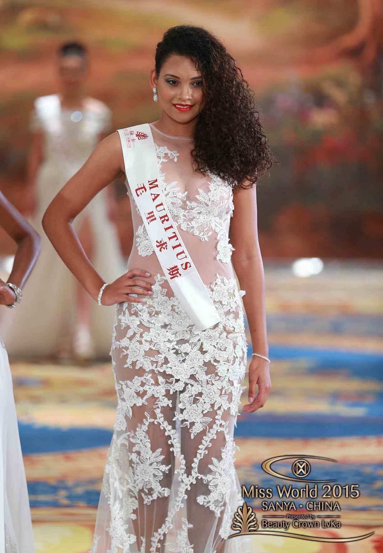 Aurellia Begue Contestant from Mauritius in Long Gown for Miss World ...