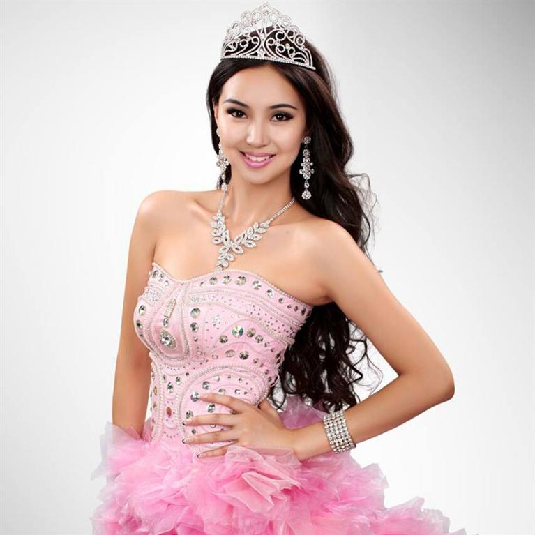 Battsetseg Turbat (Mongolia) Miss World 2014 (Courtesy: Official ...