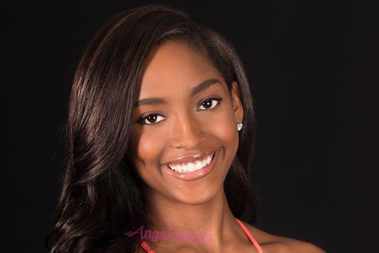 Miss Illinois Teen USA 2018 Sydni Bennett