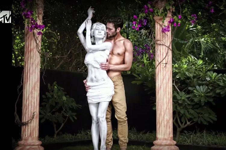 Gloria Tep Entangled in a Forbidden Love Story