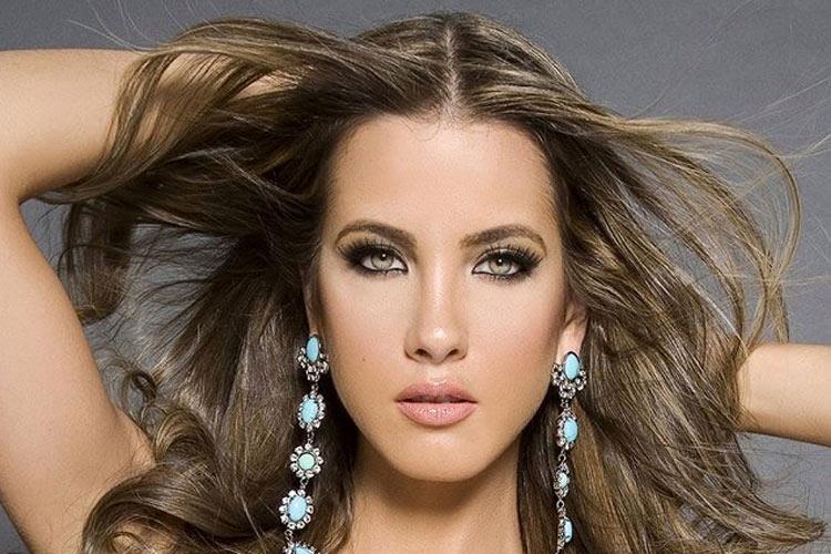 Miss Earth Venezuela 2009 Jessica Barboza Miss Earth Water 2009