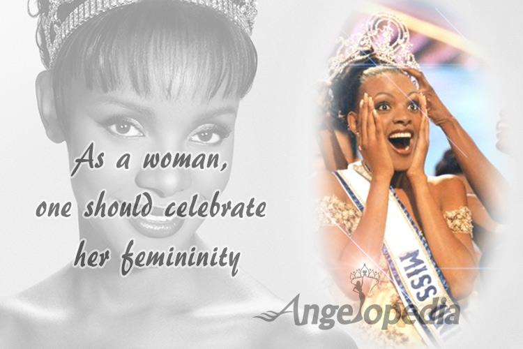 Mpule Kwelagobe Miss Universe 1999