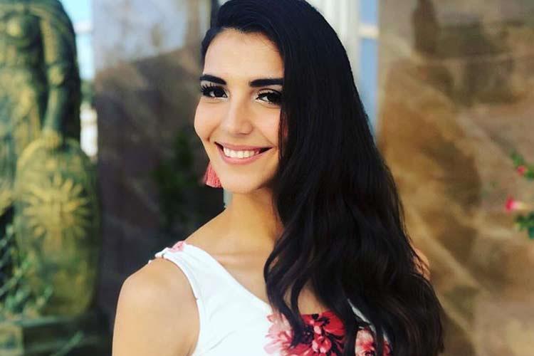 Rozelle Bester Miss Globe South Africa 2019 for The Miss Globe 2019