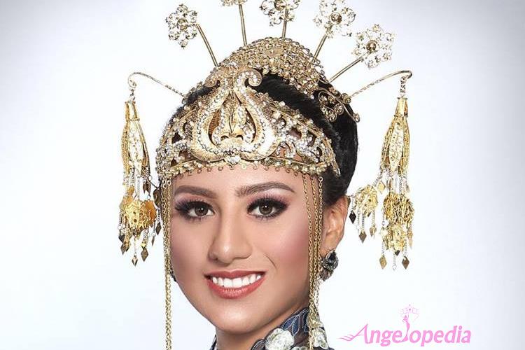 Karina Basrewan representing Dki Jakarta 6