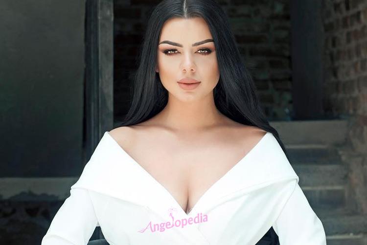 Zana Berisha Finalist Miss Universe Kosovo 2018