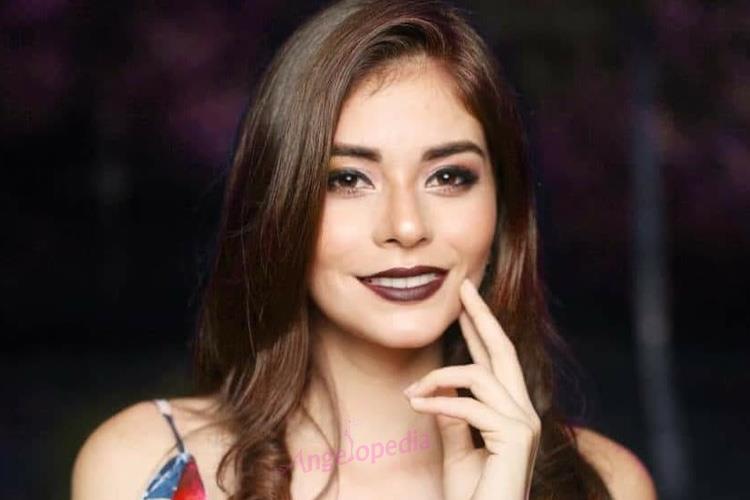 Miss World Esmeraldas 2018 Raixa Farias