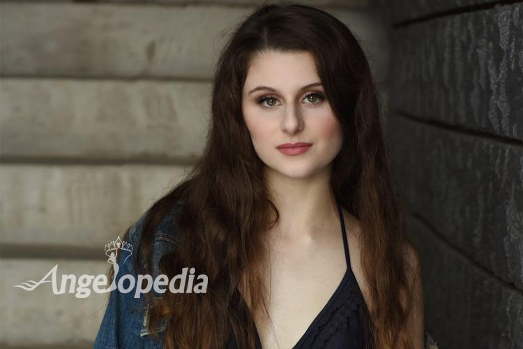 Catherine Bergeron Miss Southwest Quebec 2017