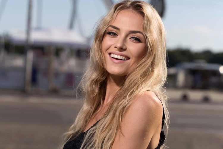 Natalia Hostakova Miss Universe Slovakia 2020