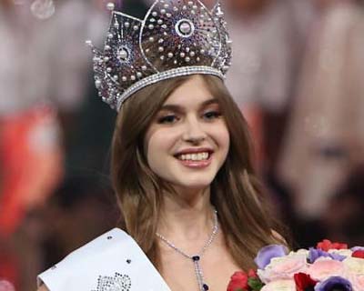 Alina Sanko, a student from Azov, crowned Miss Russia 2019
