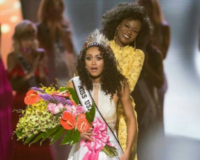 Deshauna Barber won the night of Miss USA 2017 with her heart-warming tribute
