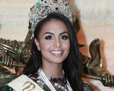 Miss Earth 2019 Nellys Pimentel’s first International trip to Dubai