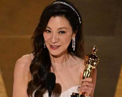Former beauty queen and global icon Michelle Yeoh wins Oscar!