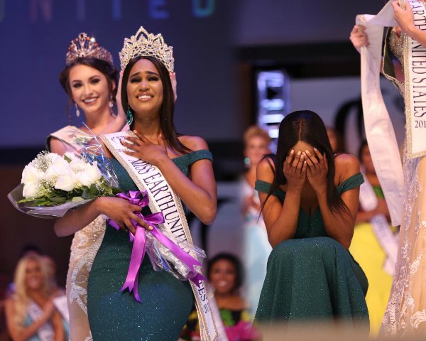 Andreia Gibau of Massachusetts crowned as Miss Earth United States 2017