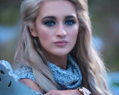 Dearbhla Walsh crowned Miss Earth Northern Ireland 2015 winner