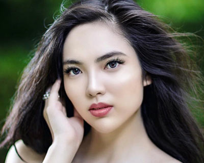 Vanessa Annelise Peh crowned Miss World Singapore 2018