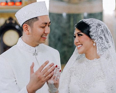 Miss Grand International 2016 Ariska Putri Pertiwi ties the knot with her prince charming