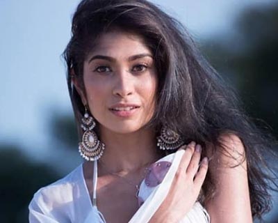 Zahra Khanum crowned Miss Universe Singapore 2018