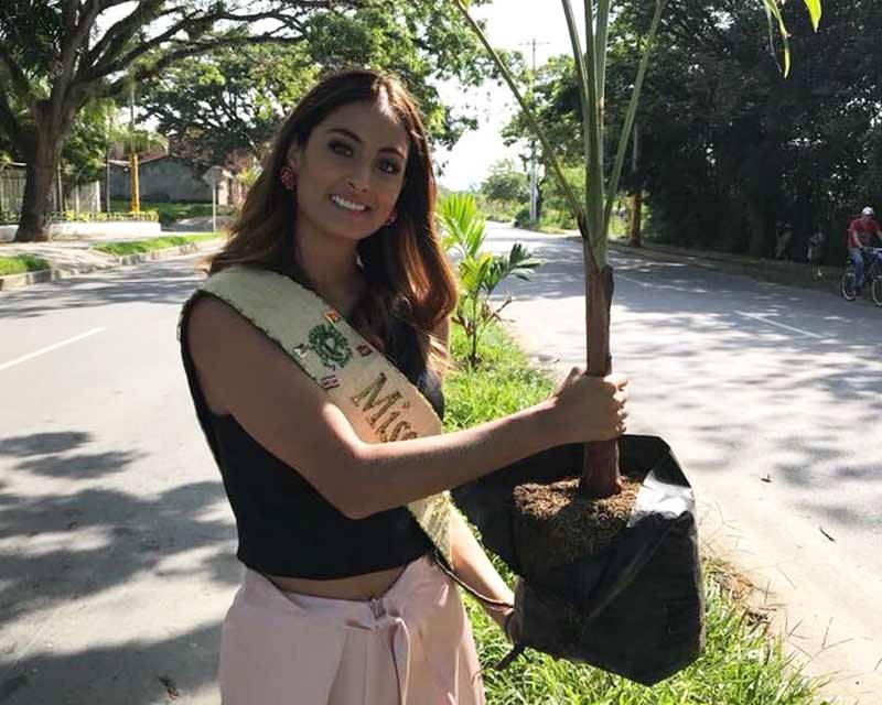Miss Earth Water 2017 Juliana Franco living upto her title name