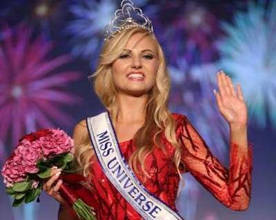 Lucija Potocnik crowned as Miss Universe Slovenia 2016