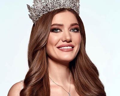 Liza Yastremskaya crowned Miss Universe Ukraine 2020