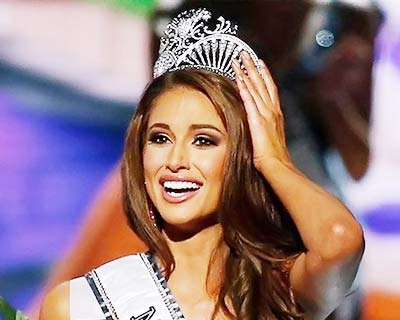Nia Sanchez celebrates six-year crown-anniversary as Miss USA