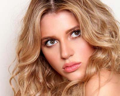 Madison Anderson Berríos: From Miss Grand International to Miss Universe