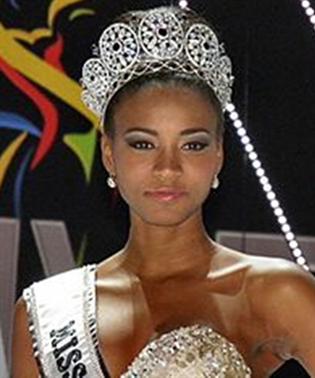 Leila Lopes