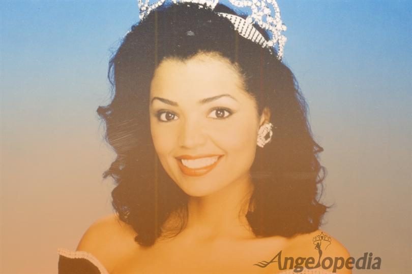 Chelsi Smith Miss Universe 1995 to join the jury panel of Miss Peru 2016