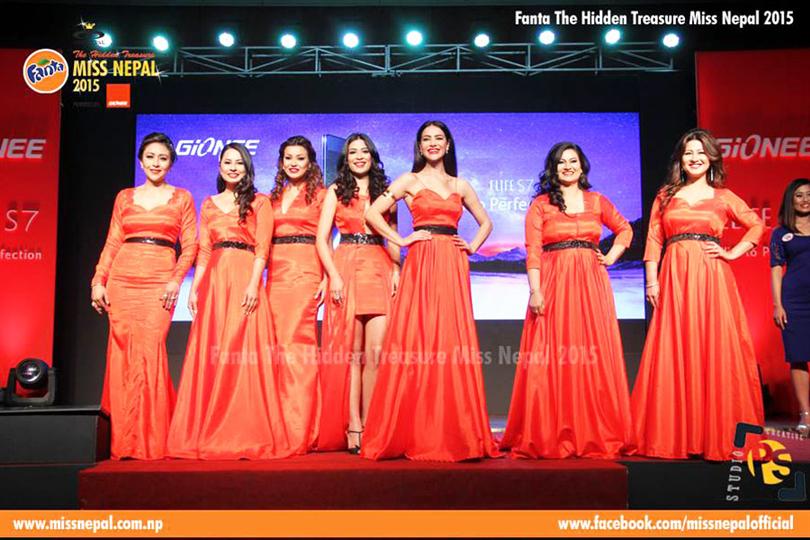 Miss Nepal 2015 contestants at Gionee Elife 7 launch