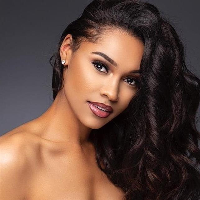 Emanii Davis of Georgia crowned Miss Earth USA 2019