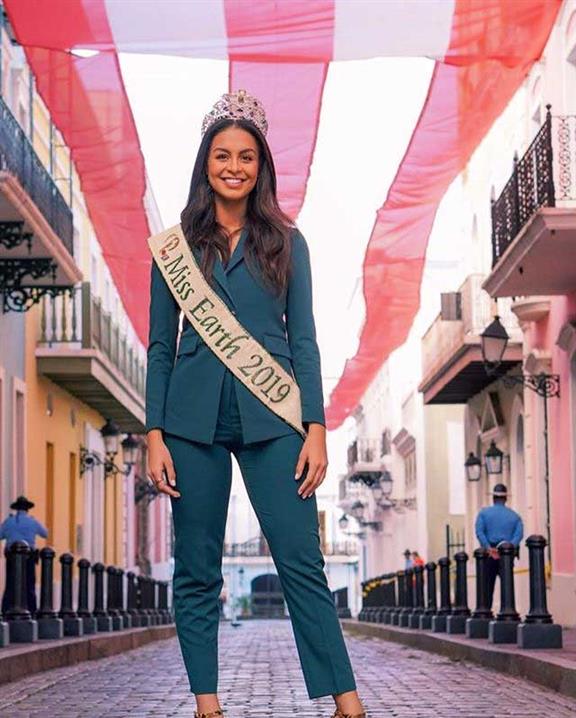 The first ever Puerto Rican Miss Earth Nelly Pimentel receives grand recognition