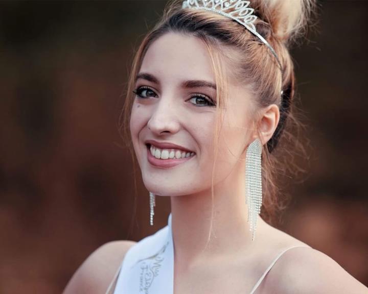 Beauty Talks with Miss Earth France 2019 Sonate Terrassier