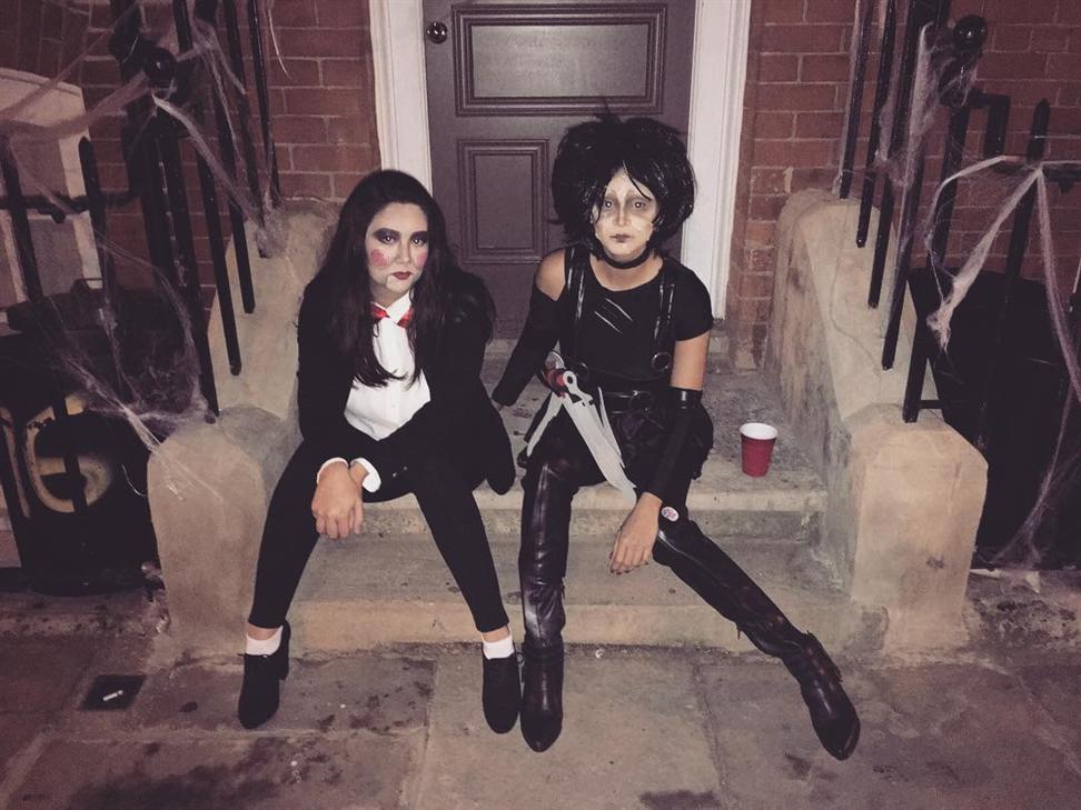 OMG... Pia Wurtzbach looks unrecognizable in her Halloween costume