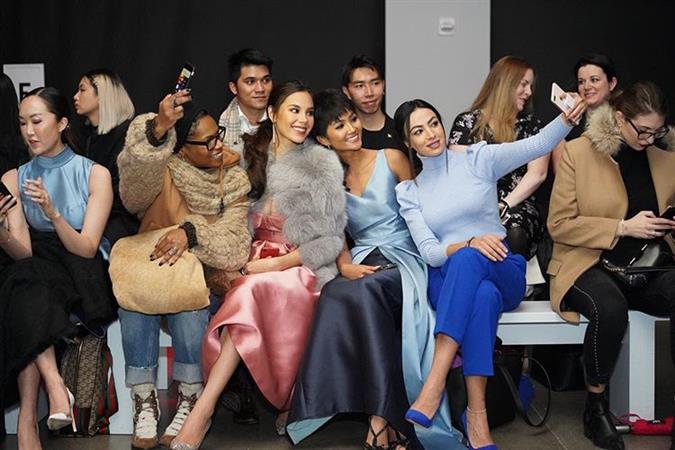Miss Universe sisters Catriona Gray and H'Hen Niê reunite at New York Fashion Week