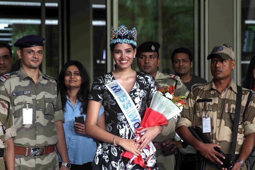 Miss World 2016 Stephanie Del Valle arrives in India