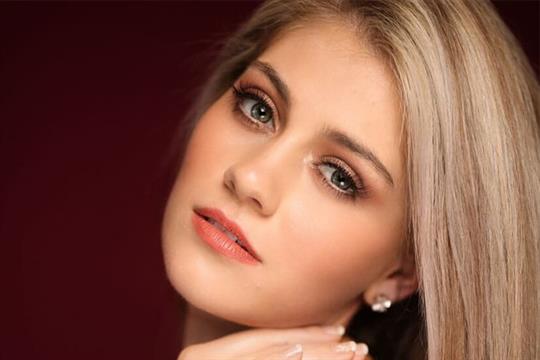 Beauty Talks with Jewel of the World 2018 Neena Macaire Bezuidenhout