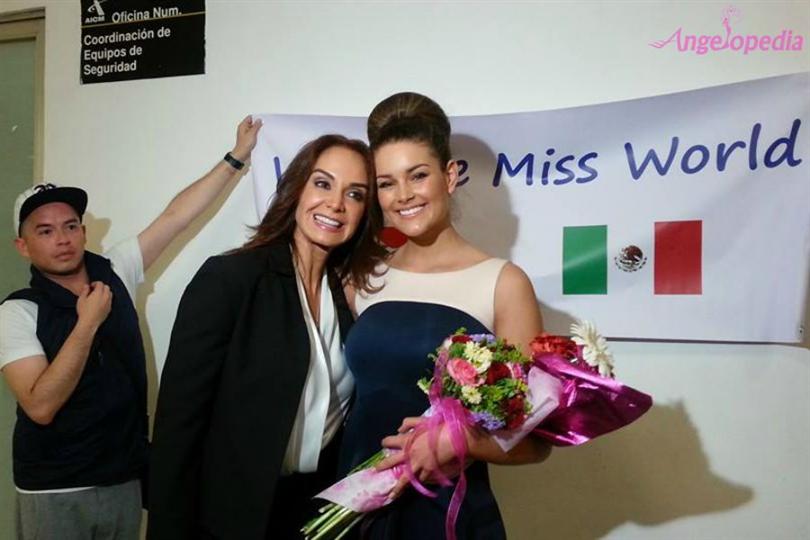 Miss World Rolene Strauss visits Mexico
