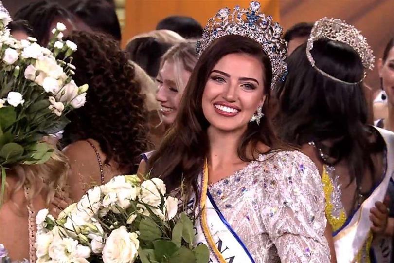 Chanique Rabe winner Miss Supranational 2021