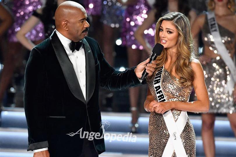 Steve Harvey sailed through Miss Universe 2017 without fail!