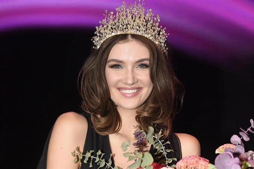 Vanesa Švédová crowned Ceška Miss Essens 2022